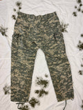 US Army ACU Trousers UCP - Large Regular (RN)