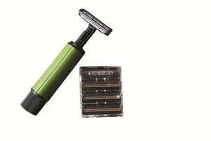 BCB Travel Twist Razor